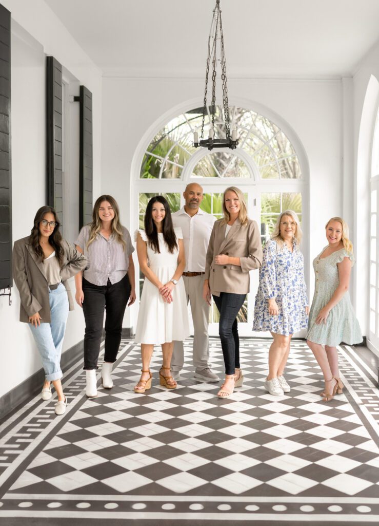 bushel peck photo team